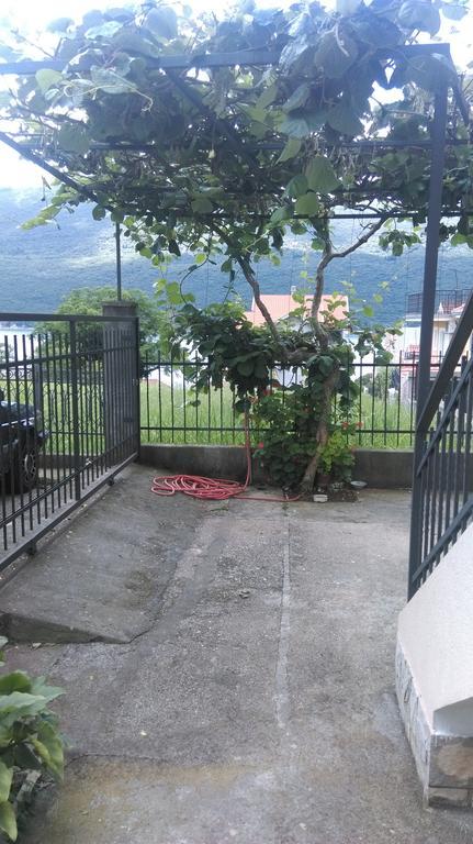 Apartment Ruzica Krstic Herceg Novi Exterior foto